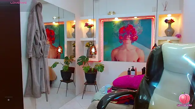 Snapshot of lorenapinto chatting on 11-05-25, 02:33 lorenapinto online show from 11-05-25, 02:33