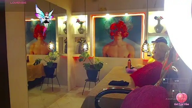 Snapshot of lorenapinto chatting on 11-08-25, 08:07 lorenapinto online show from 11-08-25, 08:07