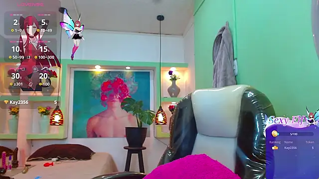 Snapshot of lorenapinto chatting on 12-13-25, 07:53 lorenapinto online show from 12-13-25, 07:53