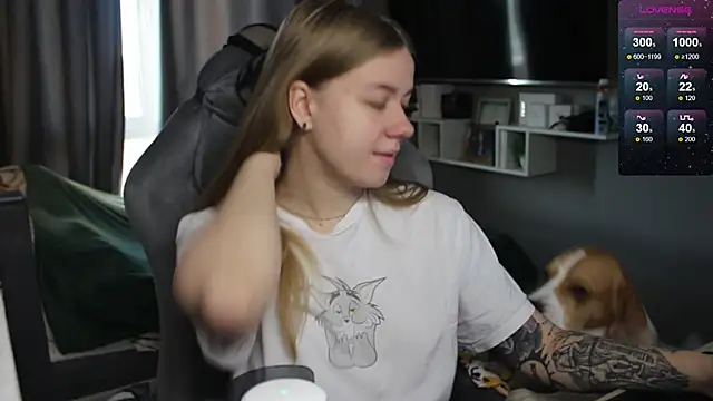 candy maggie online show from 12-13-24, 09:35