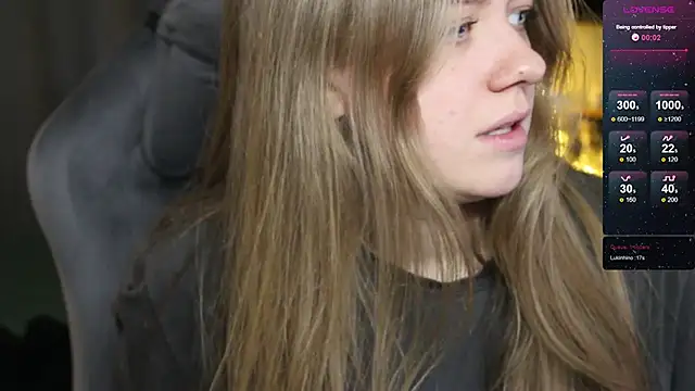 candy maggie online show from 12-17-24, 04:43