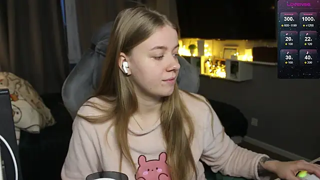 candy maggie online show from 01-09-25, 01:35