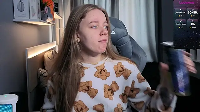 candy maggie online show from 03-11-25, 09:34