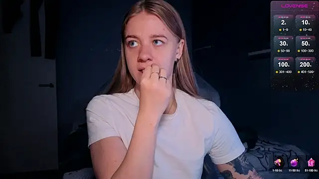 candy maggie online show from 10-06-25, 06:27