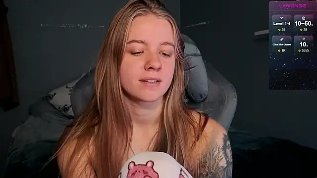 candy maggie online show from 10-16-25, 09:32