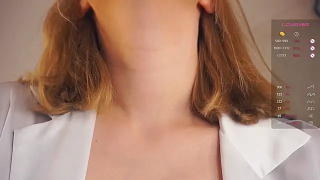 KateDolphin online show from 12-14-24, 05:58