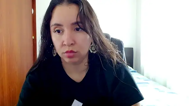 emely sexx20 online show from 09-08-25, 04:17