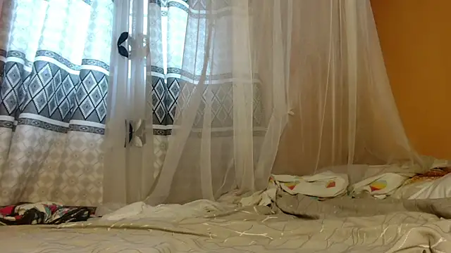 titi fiesta online show from 10-12-25, 05:17