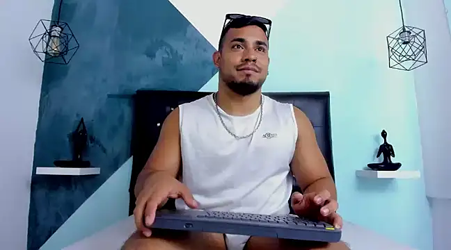 BrianMalonee online show from 01-22-25, 07:34