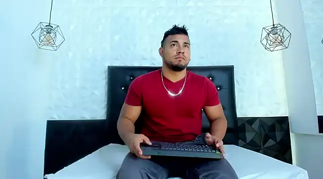 BrianMalonee online show from 02-19-25, 01:50