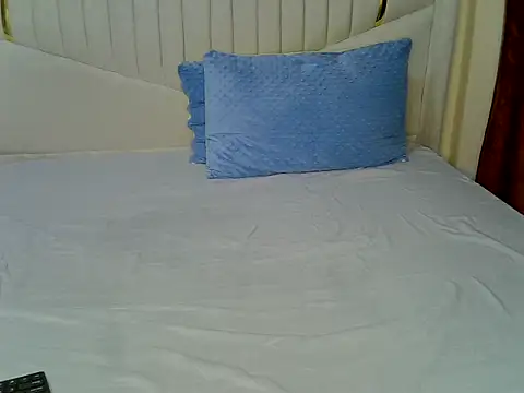 Snapshot of Noble_Amara chatting on 03-04-25, 07:41 Noble Amara online show from 03-04-25, 07:41