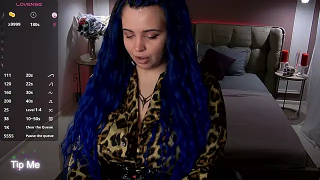 Snapshot of Miss_Maya_Mils chatting on 11-06-25, 01:06 Miss Maya Mils online show from 11-06-25, 01:06