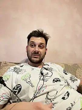 MaeltraJoy online show from 01-31-25, 09:48