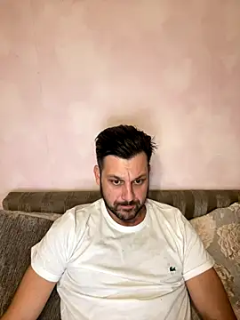 MaeltraJoy online show from 09-20-25, 05:47