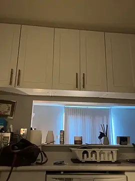 Snapshot of Your_Paris chatting on 03-14-25, 10:16 Your Paris online show from 03-14-25, 10:16