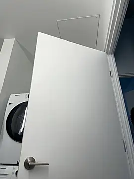 Snapshot of Your_Paris chatting on 01-08-26, 06:54 Your Paris online show from 01-08-26, 06:54