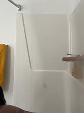 Snapshot of Your_Paris chatting on 02-15-26, 05:15 Your Paris online show from 02-15-26, 05:15