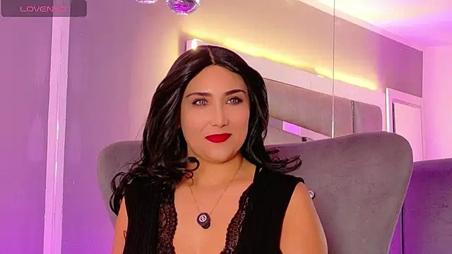 Evangeline Taylorr online show from 11-28-25, 08:44