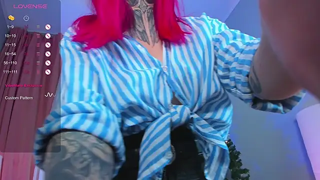 Roxy      online show from 01-05-25, 02:38