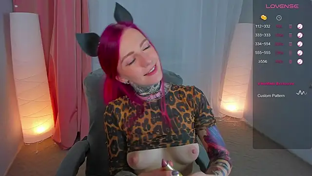 Roxy      online show from 03-01-25, 11:37