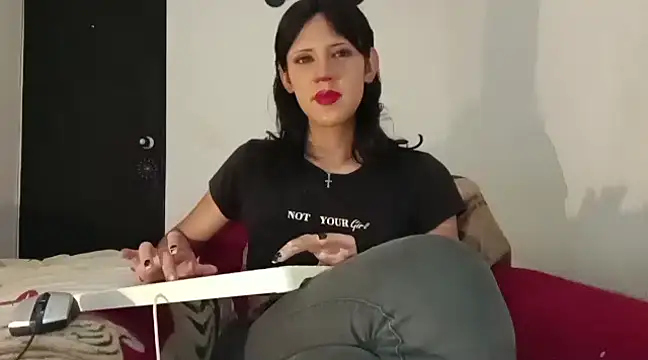 lucydreamm online show from 12-17-24, 02:55