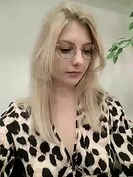 Amitiel Angel online show from 01-17-25, 05:51