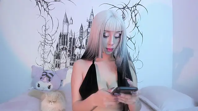 Snapshot of annie_gh chatting on 12-14-24, 06:02 annie gh online show from 12-14-24, 06:02