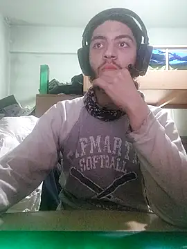 kleineid77 online show from 02-22-25, 02:08