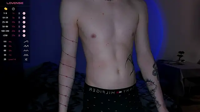 Snapshot of Alex_silents chatting on 01-10-25, 02:02 Alex silents online show from 01-10-25, 02:02