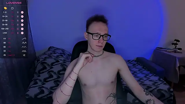 Snapshot of Alex_silents chatting on 01-12-25, 11:07 Alex silents online show from 01-12-25, 11:07