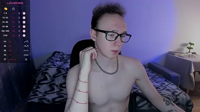 Snapshot of Alex_silents chatting on 02-19-25, 01:50 Alex silents online show from 02-19-25, 01:50