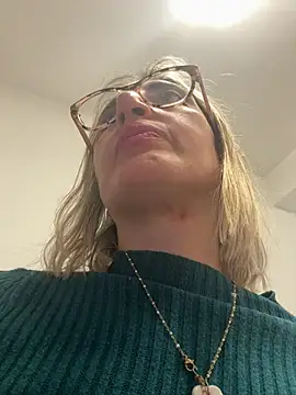 casalinga88 online show from 03-13-25, 04:34