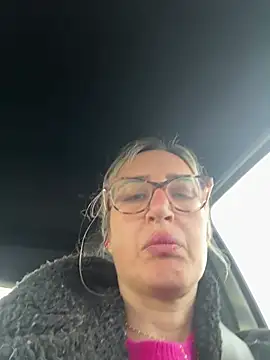 casalinga88 online show from 03-15-25, 02:23