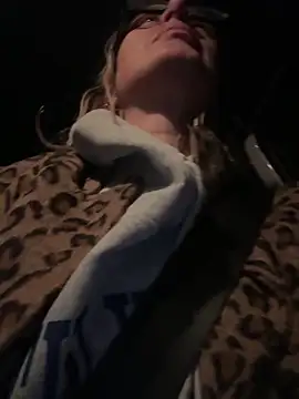 casalinga88 online show from 11-18-25, 07:18