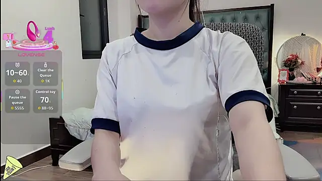 Berrysweet 68 online show from 11-15-25, 09:43