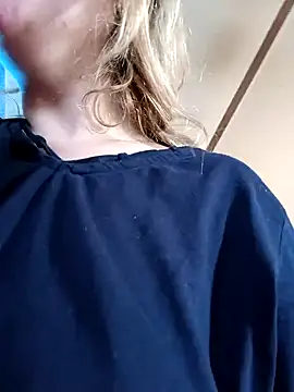 Snapshot of xWhoreAbleX_Pika chatting on 03-08-25, 04:17 xWhoreAbleX Pika online show from 03-08-25, 04:17