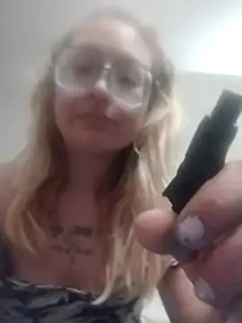 Snapshot of xWhoreAbleX_Pika chatting on 10-28-25, 12:03 xWhoreAbleX Pika online show from 10-28-25, 12:03