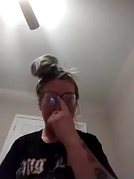 Snapshot of xWhoreAbleX_Pika chatting on 11-01-25, 03:14 xWhoreAbleX Pika online show from 11-01-25, 03:14