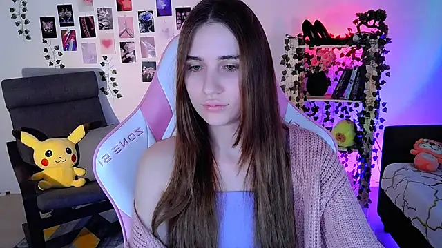 AliceCharmy online show from 12-09-24, 01:02