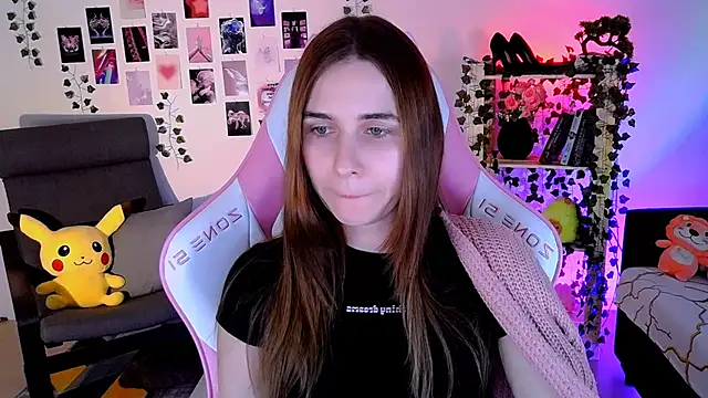 AliceCharmy online show from 12-11-24, 02:00