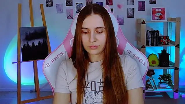 AliceCharmy online show from 01-08-25, 04:00