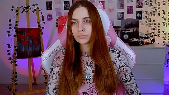 AliceCharmy online show from 03-17-25, 01:29