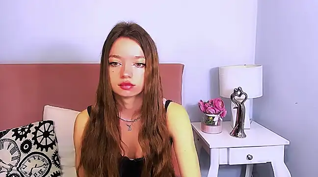 GraceLips online show from 03-20-25, 06:30