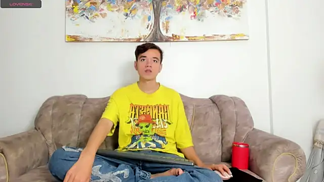 bunny maxi online show from 10-28-25, 12:41