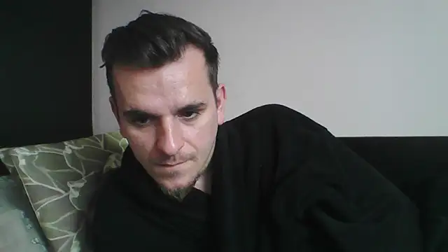 Huge cock22cm online show from 02-18-25, 11:44