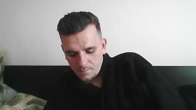 Huge cock22cm online show from 03-21-25, 11:33