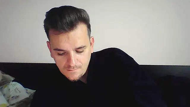 Huge cock22cm online show from 10-27-25, 06:06