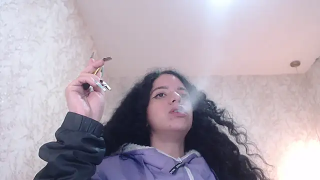 EmmaCowperr online show from 01-07-25, 03:35