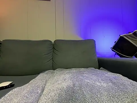 mouser21212 online show from 01-22-25, 08:07