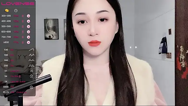 Snapshot of kolll88 chatting on 12-19-24, 02:23 kolll88 online show from 12-19-24, 02:23